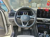 Volkswagen Tayron X 2023 (17900 км)