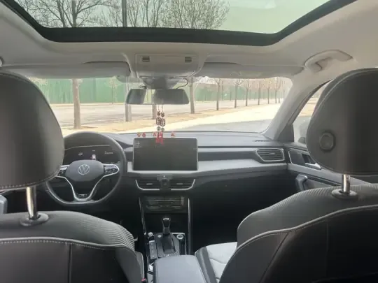 Volkswagen Tayron X 2023 (17900 км)