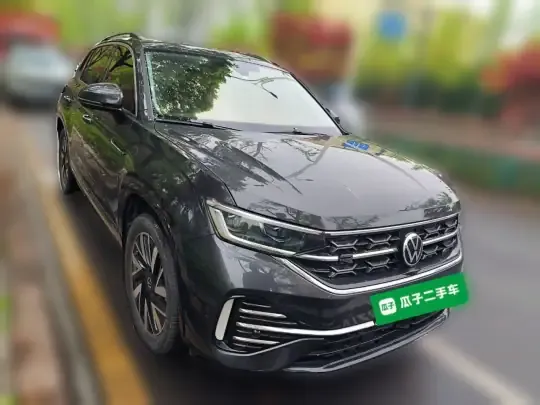 Volkswagen Tayron 2023 (29500 км)