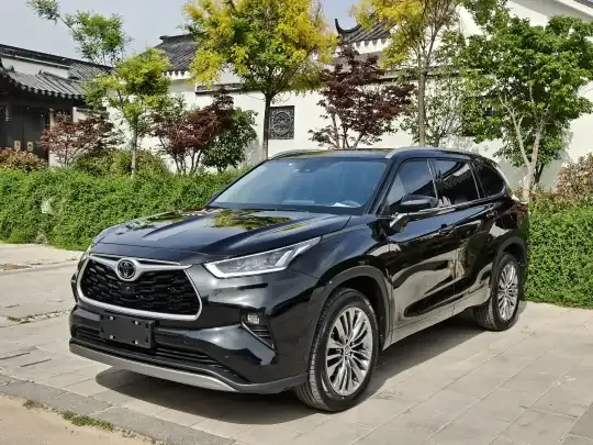 Toyota Highlander 2022 (6300 км)