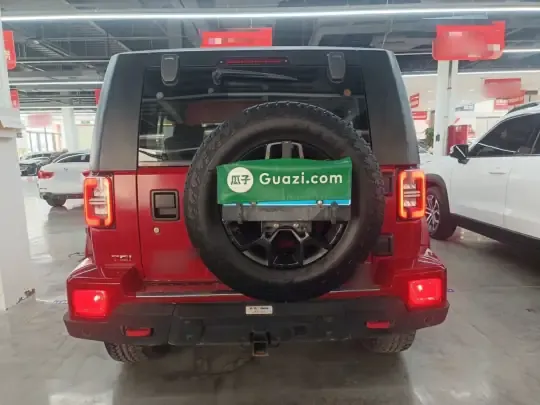 BAIC Off-Road BJ40 2023 (100100 км)