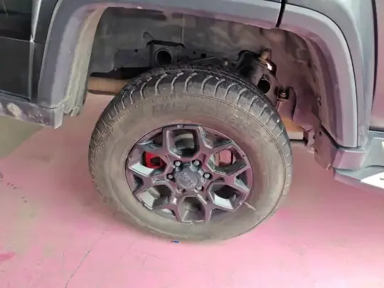 BAIC Off-Road BJ40 2023 (38600 км)
