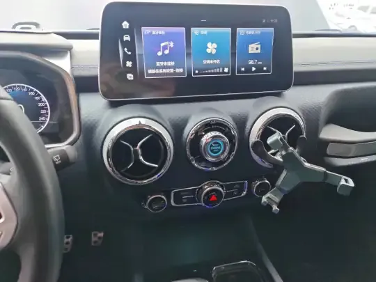 BAIC Off-Road BJ40 2023 (38600 км)