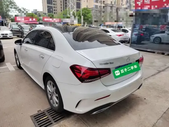Mercedes-Benz A-Class 2022 (38100 км)