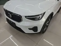 Volvo XC40 2023 (23400 км)