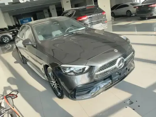 Mercedes-Benz C-Class 2023 (38700 км)