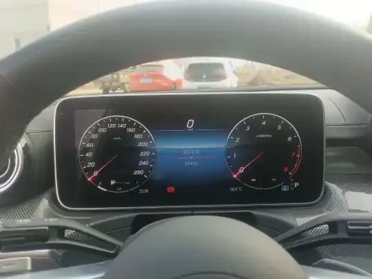 Mercedes-Benz C-Class 2023 (29400 км)