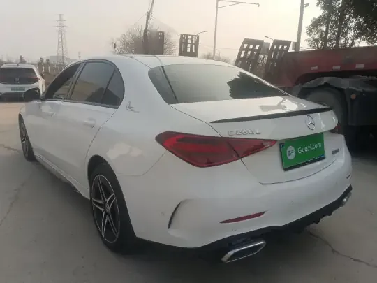 Mercedes-Benz C-Class 2023 (29400 км)