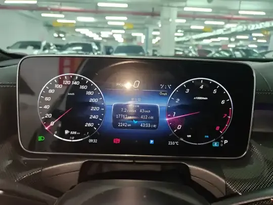 Mercedes-Benz C-Class 2023 (85800 км)