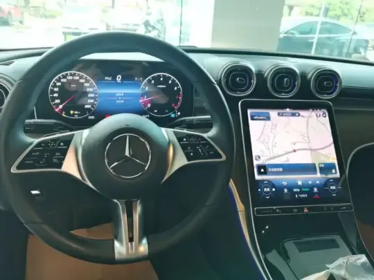 Mercedes-Benz C-Class 2023 (72700 км)