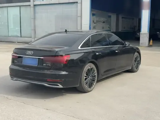 Audi A6L 2023 (66400 км)