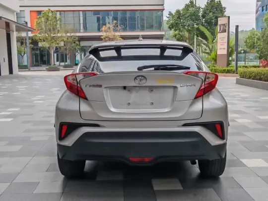 Toyota C-HR 2022 (13000 км)