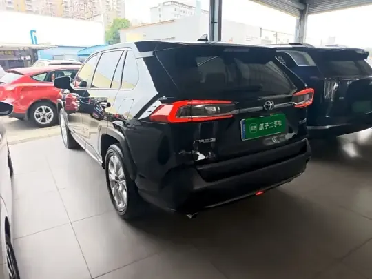Toyota Wildlander 2022 (20500 км)