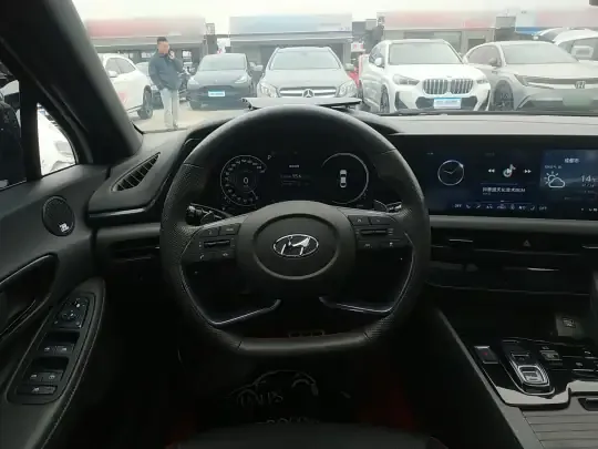 Hyundai Sonata 2022 (63400 км)