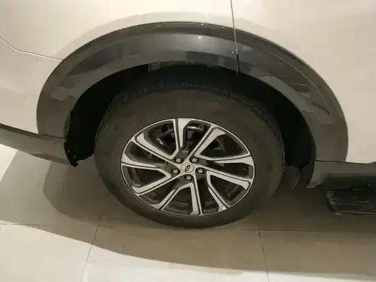 Ford Explorer 2023 (12400 км)