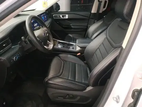 Ford Explorer 2023 (12400 км)