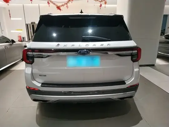 Ford Explorer 2023 (12400 км)