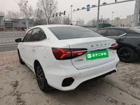 Roewe i5 2021 (30400 км)
