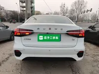 Roewe i5 2021 (30400 км)