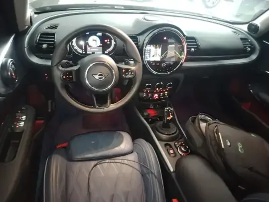 MINI Clubman 2023 (19000 км)