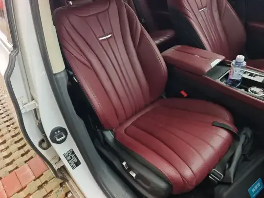 Hongqi H5 2023 (26900 км)