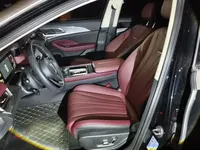 Hongqi H5 2023 (23000 км)