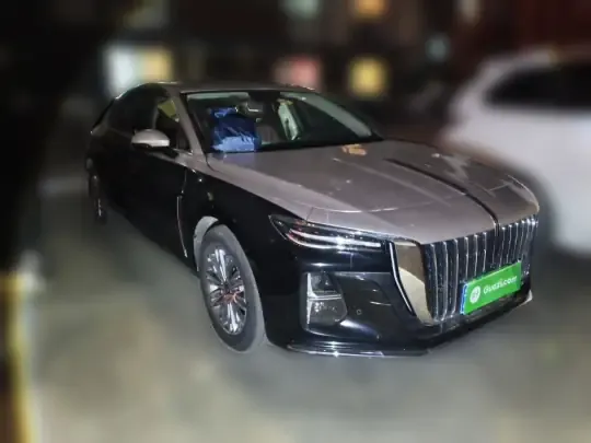 Hongqi H5 2023 (23000 км)