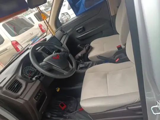 Wuling Hongguang V 2022 (30000 км)