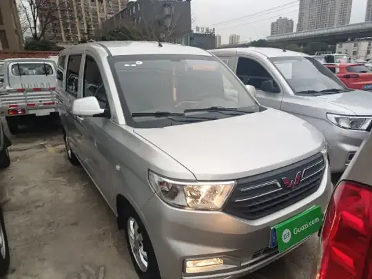 Wuling Hongguang V 2022 (30000 км)