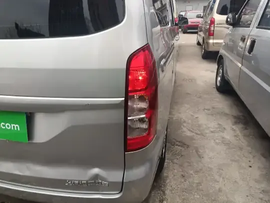 Wuling Hongguang V 2022 (30000 км)