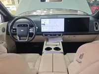 Li Auto L9 2022 (23400 км)