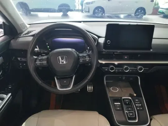Honda CR-V New Energy 2023 (27200 км)