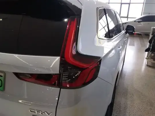 Honda CR-V New Energy 2023 (27200 км)