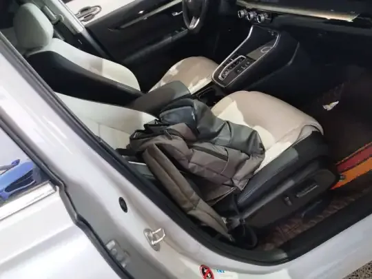 Honda CR-V New Energy 2023 (27200 км)