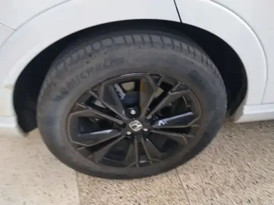 Honda CR-V New Energy 2023 (27200 км)