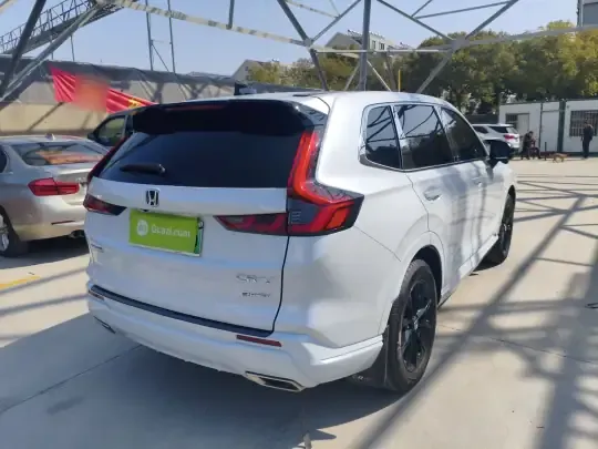 Honda CR-V New Energy 2023 (25500 км)