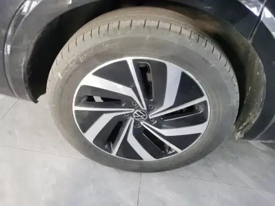 Volkswagen Viloran 2023 (144500 км)