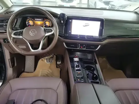Volkswagen Viloran 2023 (144500 км)