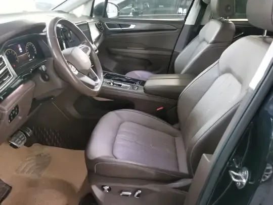 Volkswagen Viloran 2023 (144500 км)