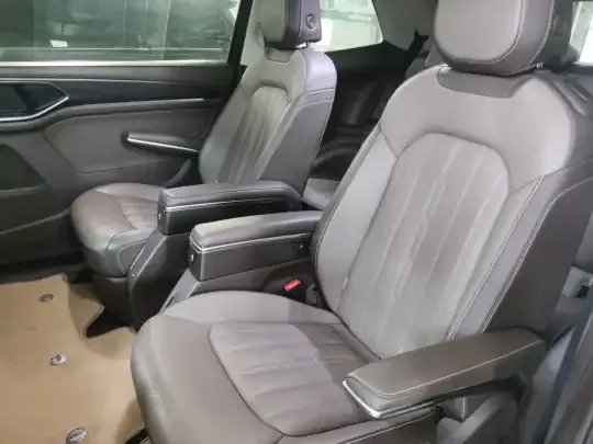 Volkswagen Viloran 2023 (144500 км)