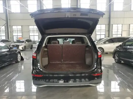 Volkswagen Viloran 2023 (144500 км)