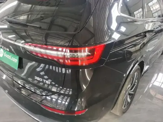 Volkswagen Viloran 2023 (144500 км)