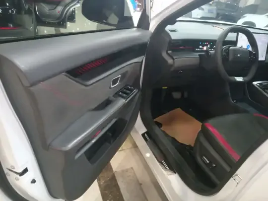JETOUR Dashing 2022 (33200 км)