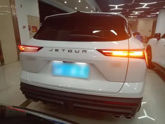 JETOUR Dashing 2022 (33200 км)