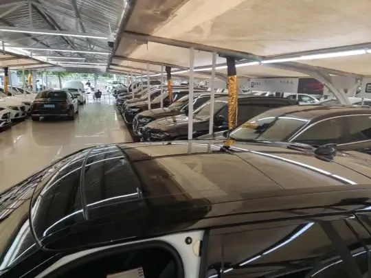 Land Rover Range Velar 2023 (44300 км)
