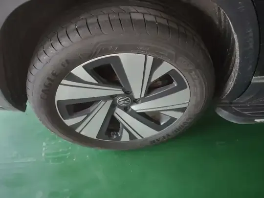 Volkswagen Teramont 2023 (95399 км)