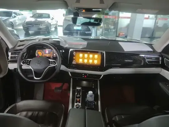 Volkswagen Teramont 2023 (95399 км)