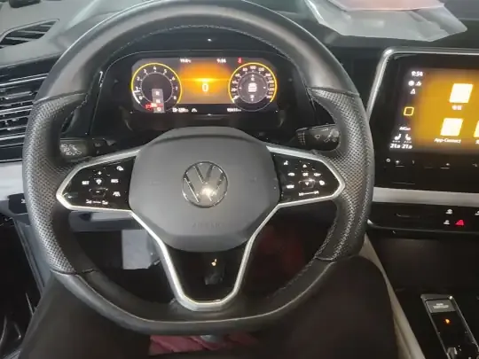 Volkswagen Teramont 2023 (95399 км)