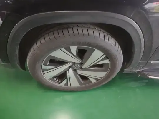 Volkswagen Teramont 2023 (95399 км)