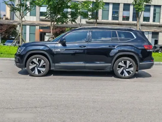 Volkswagen Teramont 2023 (68900 км)